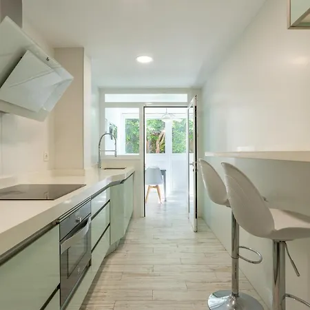Apartment Sea View With Parking By Lu&cia *