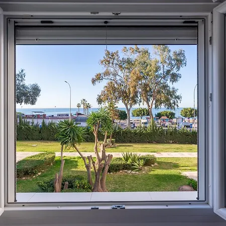 Sea View With Parking By Lu&cia Appartamento